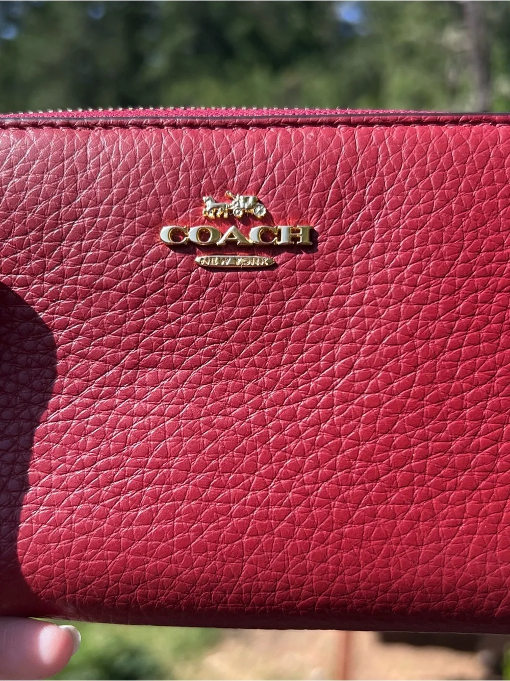 COACH Women's Medium Id Zip-Around Wallet Burgundy Pebbled Leather